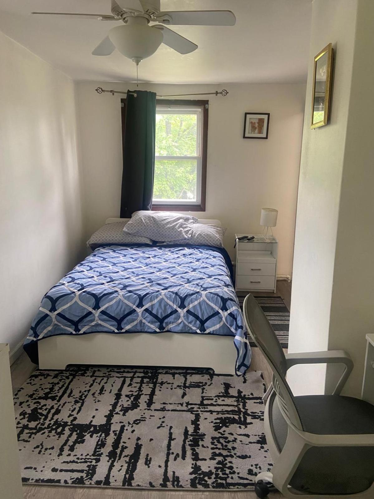 Hospedagem domiciliar Cozy With Private Bathroom Nova York
